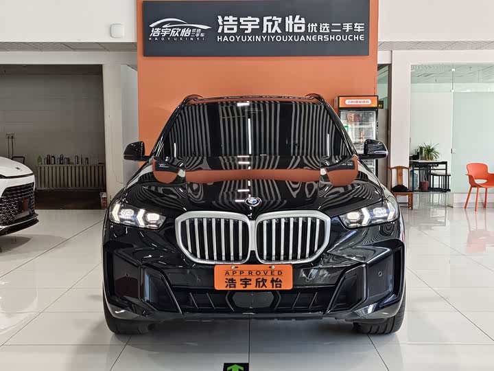 Фото 2 - BMW X5
