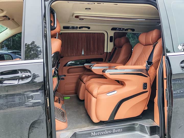 Фото 6 - Mercedes-Benz Vito