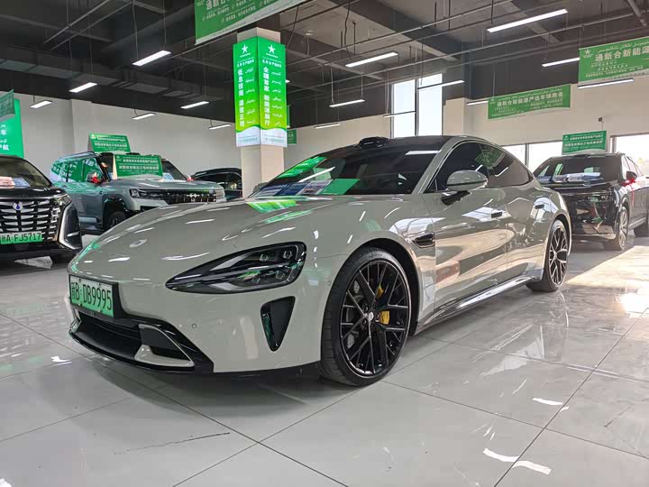 Фото 1 - Xiaomi SU7