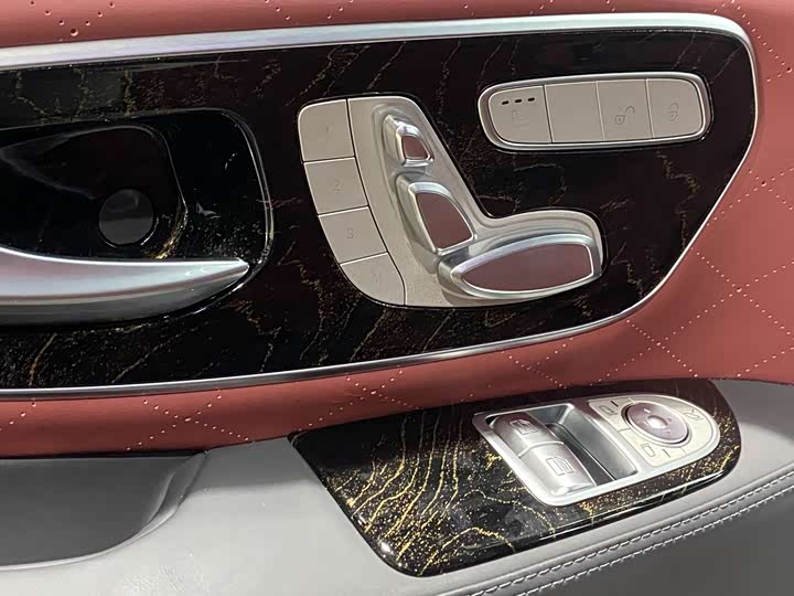 Фото 16 - Mercedes-Benz Vito