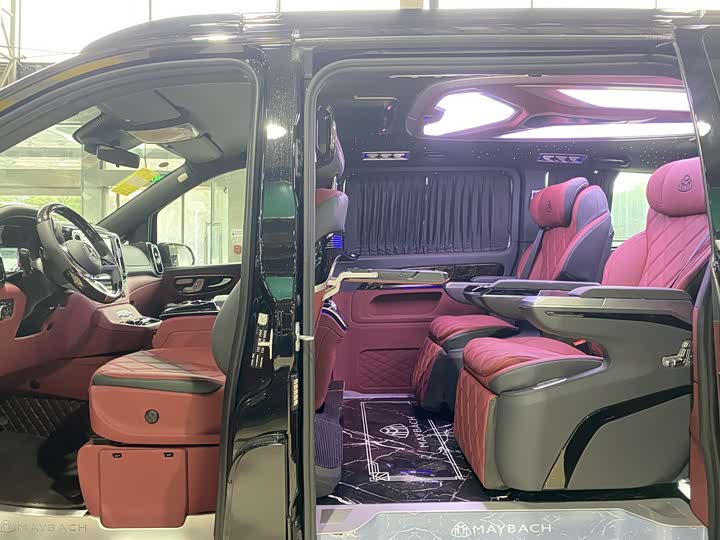 Фото 9 - Mercedes-Benz Vito