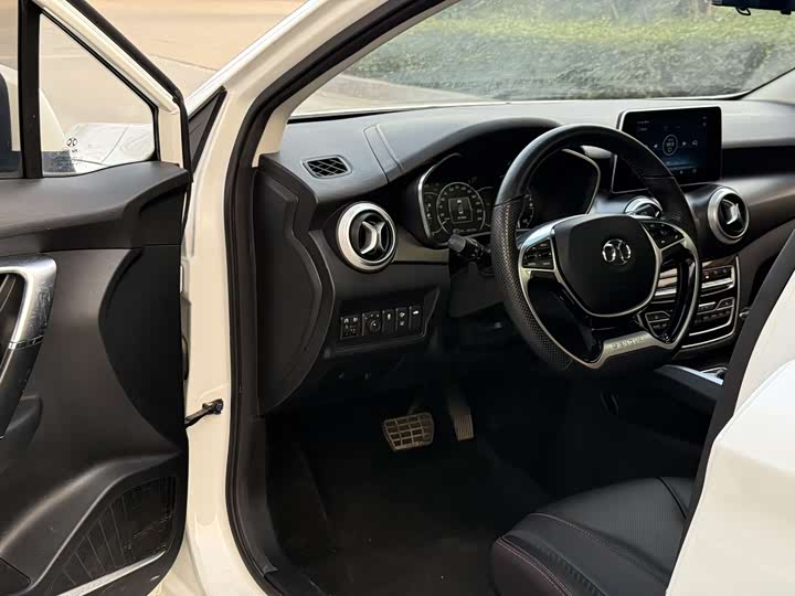 Фото 7 - Beijing Senova D50