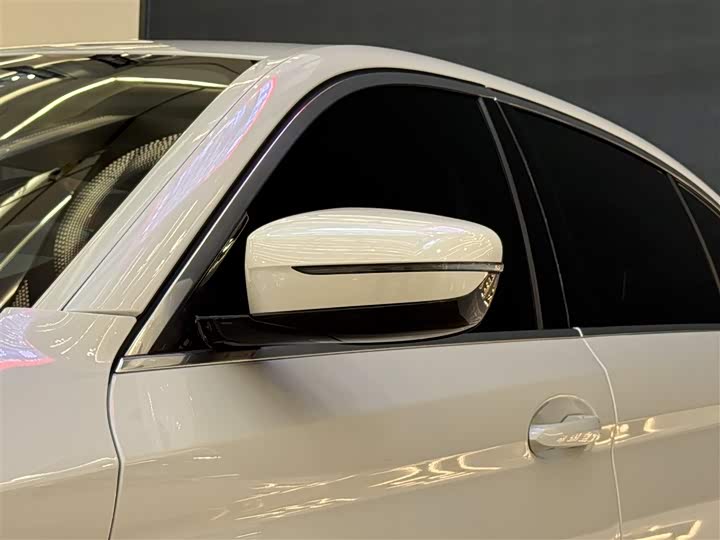 Фото 24 - BMW 5 Series