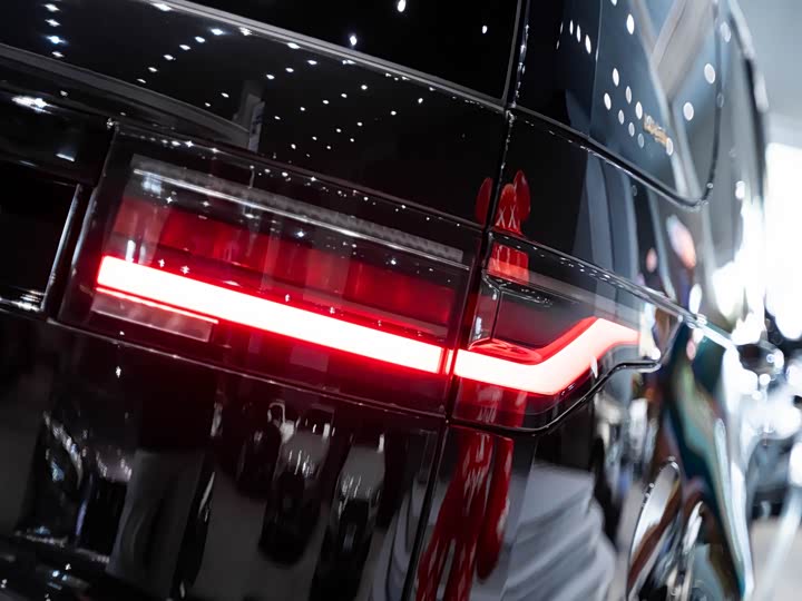 Фото 7 - Land Rover Discovery