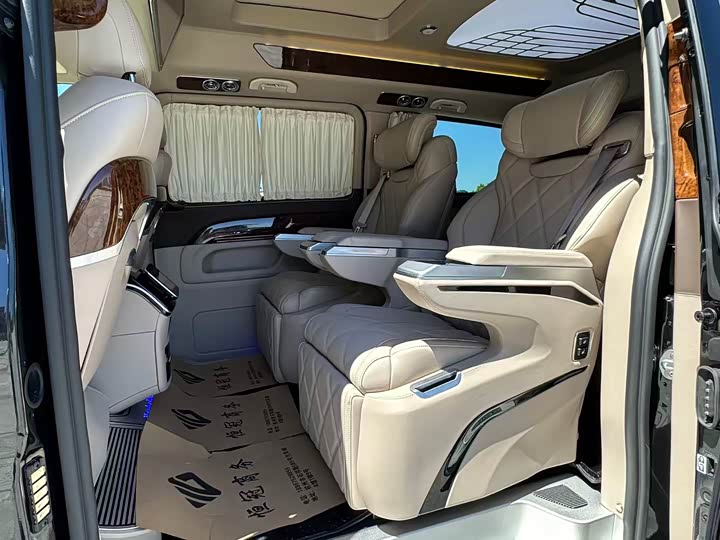 Фото 10 - Mercedes-Benz Vito