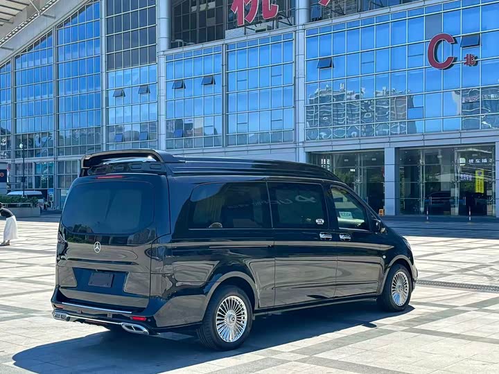 Фото 6 - Mercedes-Benz Vito