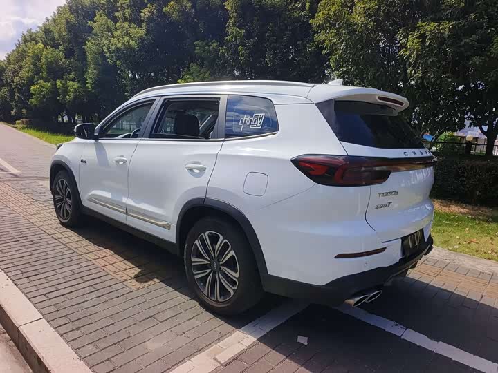 Фото 13 - Chery Tiggo 8