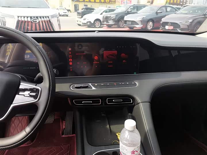 Фото 13 - Roewe D7