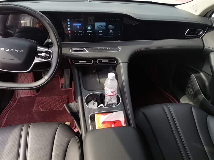 Фото 14 - Roewe D7