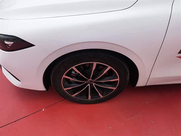 Фото 23 - Roewe D7