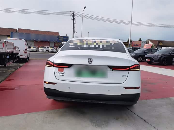 Фото 6 - Roewe D7