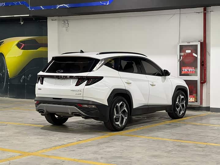 Фото 5 - Hyundai Tucson L