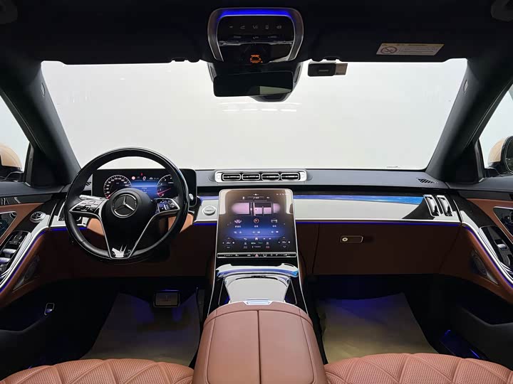 Фото 14 - Mercedes-Benz Maybach S-Class