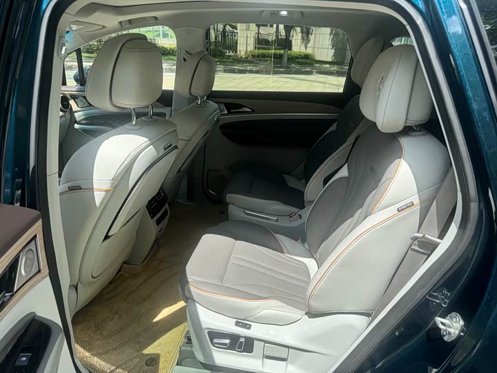 Фото 5 - Dongfeng Forthing Yacht