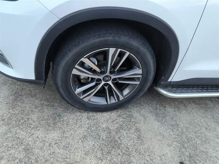 Фото 23 - BYD Song Pro