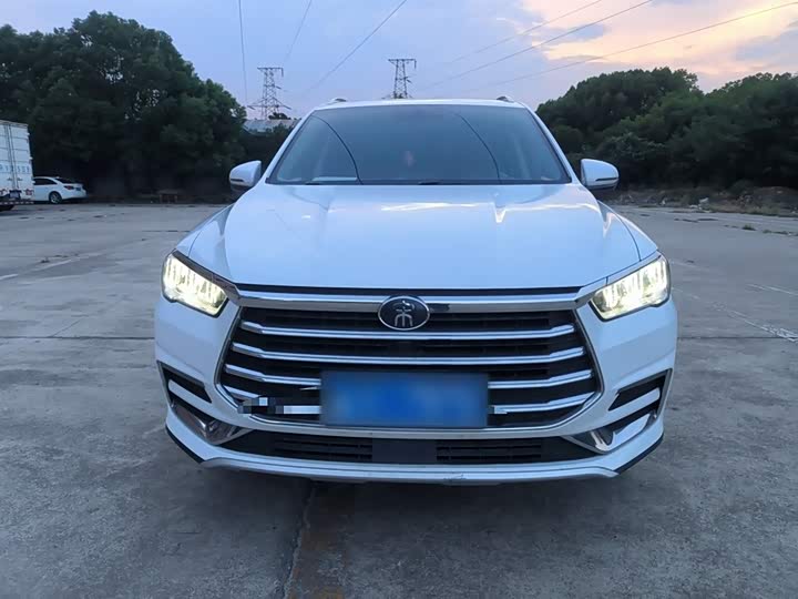Фото 3 - BYD Song Pro