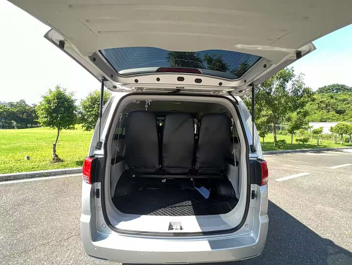 Фото 12 - JAC Refine M4