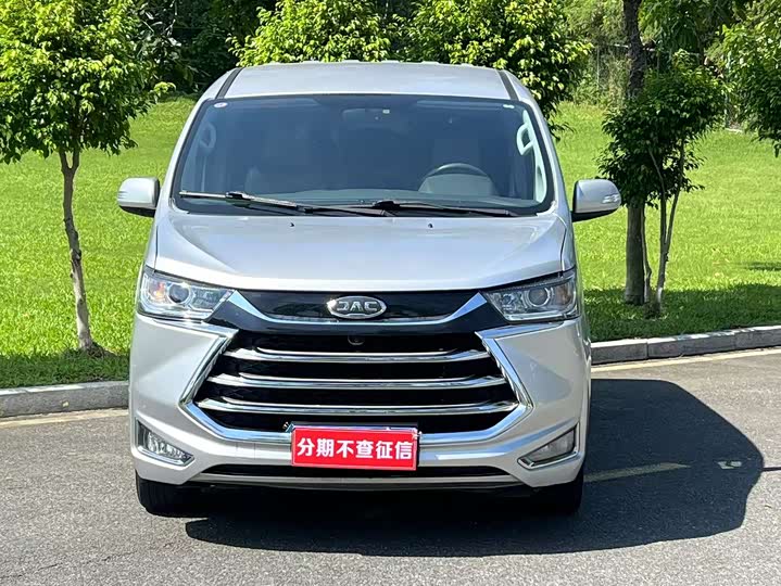 Фото 2 - JAC Refine M4