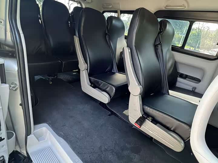 Фото 9 - JAC Refine M4