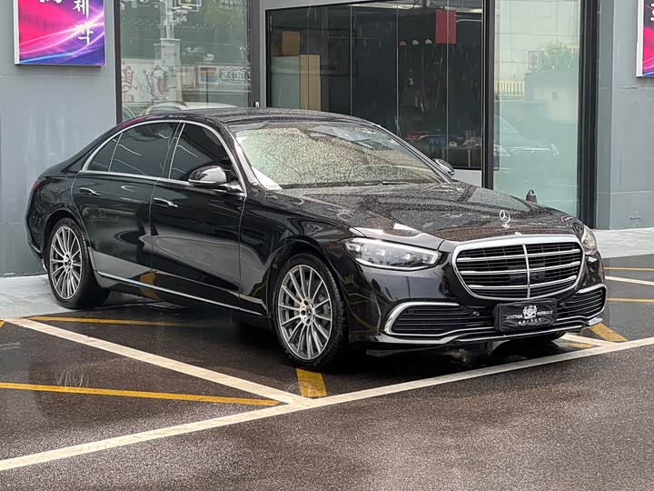 Фото 1 - Mercedes-Benz S-Class