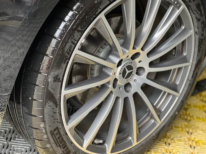 Фото 12 - Mercedes-Benz S-Class