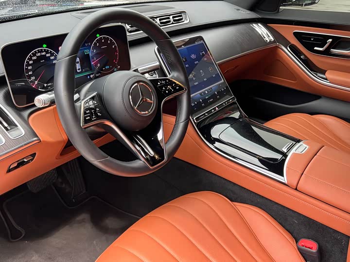 Фото 4 - Mercedes-Benz S-Class