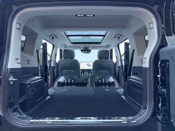 Фото 25 - Jetour T2