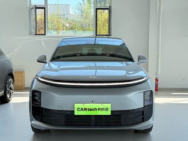 Фото 2 - LiXiang L6