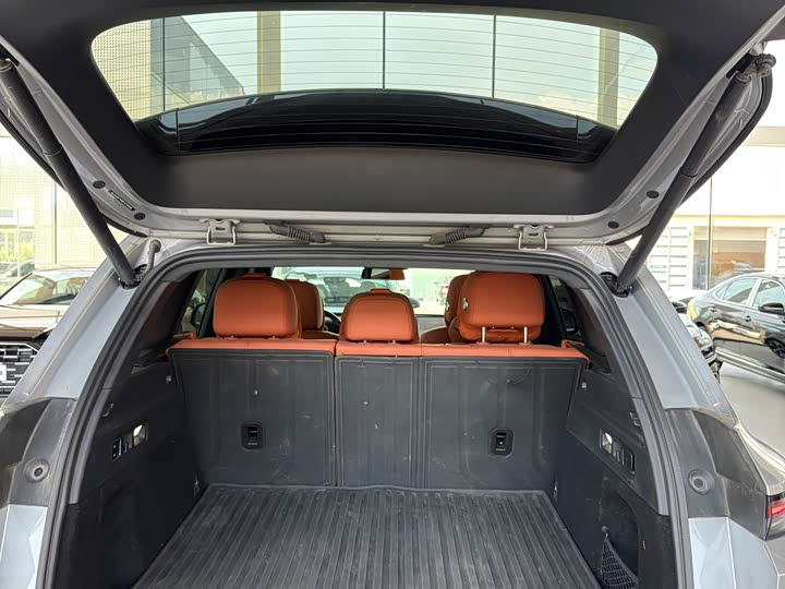 Фото 6 - LiXiang L6