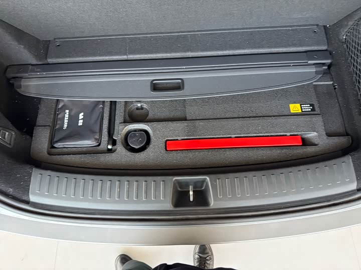 Фото 7 - LiXiang L6