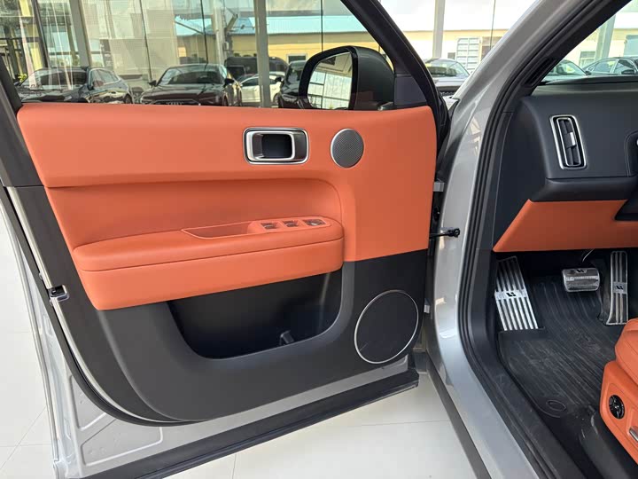 Фото 9 - LiXiang L6