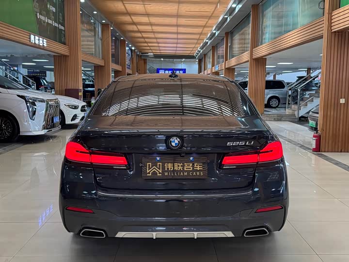 Фото 7 - BMW 5 Series