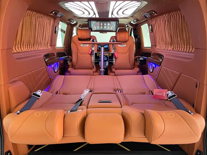 Фото 15 - Mercedes-Benz Vito