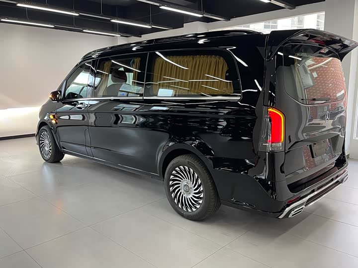 Фото 3 - Mercedes-Benz Vito