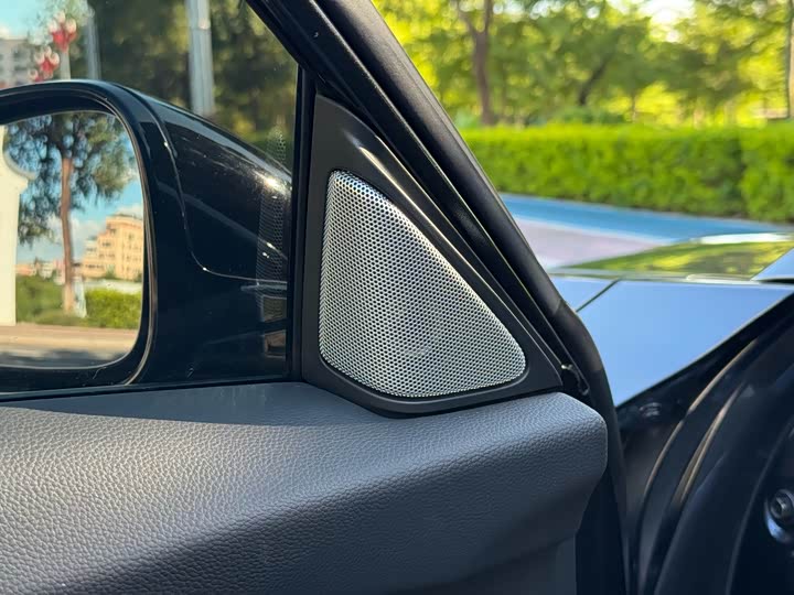 Фото 11 - Honda Accord