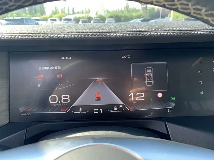 Фото 13 - Tank 300