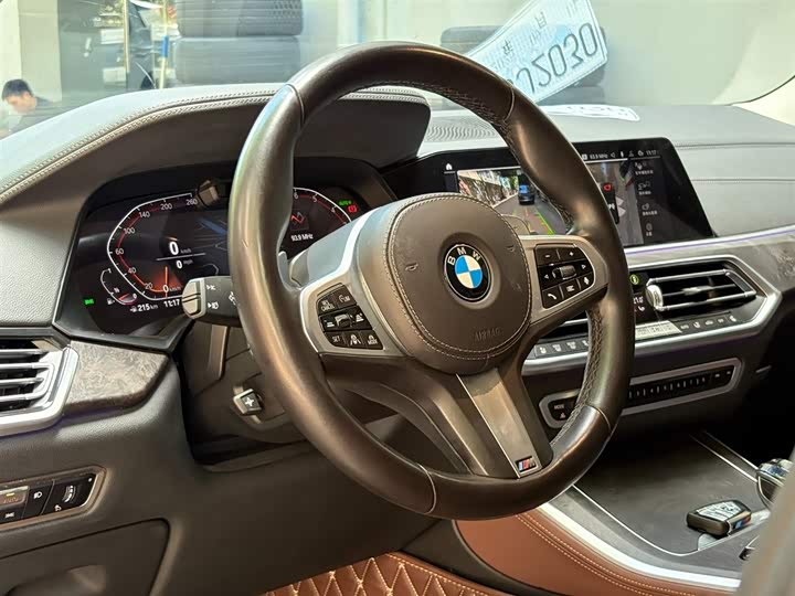 Фото 9 - BMW X5