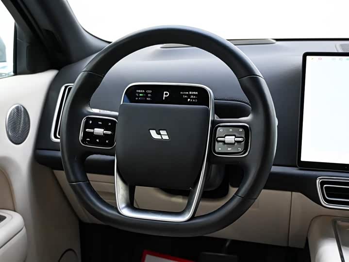 Фото 17 - LiXiang L9