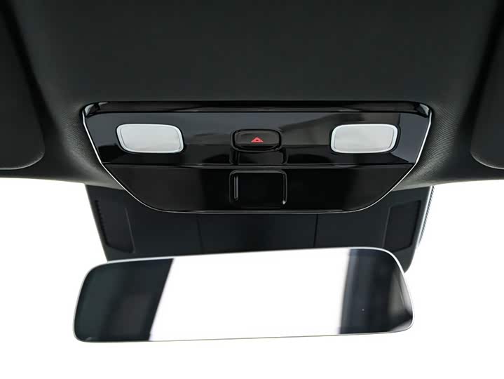 Фото 27 - LiXiang L9