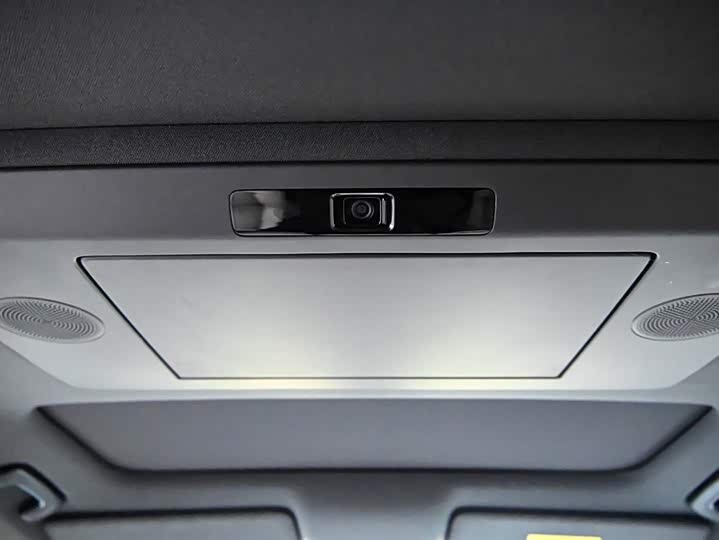 Фото 29 - LiXiang L9