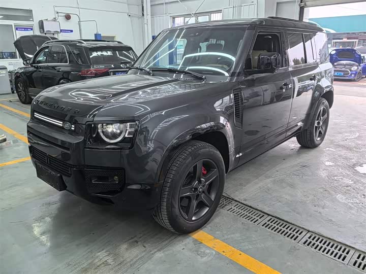 Фото 1 - Land Rover Defender