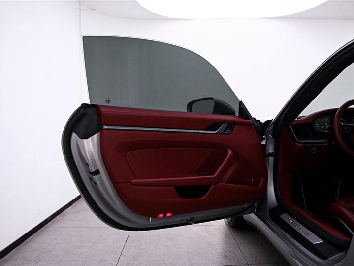 Фото 12 - Porsche 911