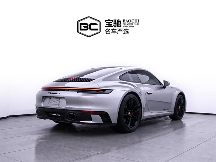 Фото 3 - Porsche 911