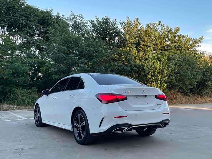 Фото 4 - Mercedes-Benz A-Class