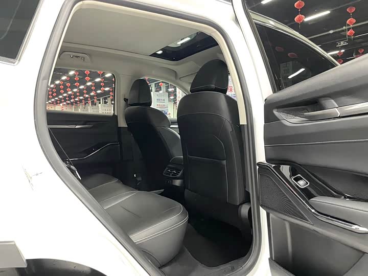 Фото 14 - Haval H6