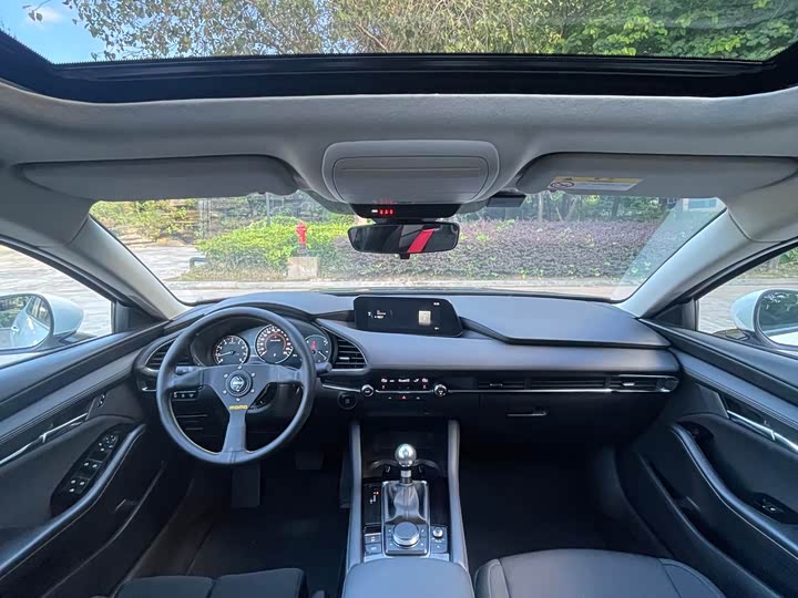 Фото 17 - Mazda 3 (Axela)