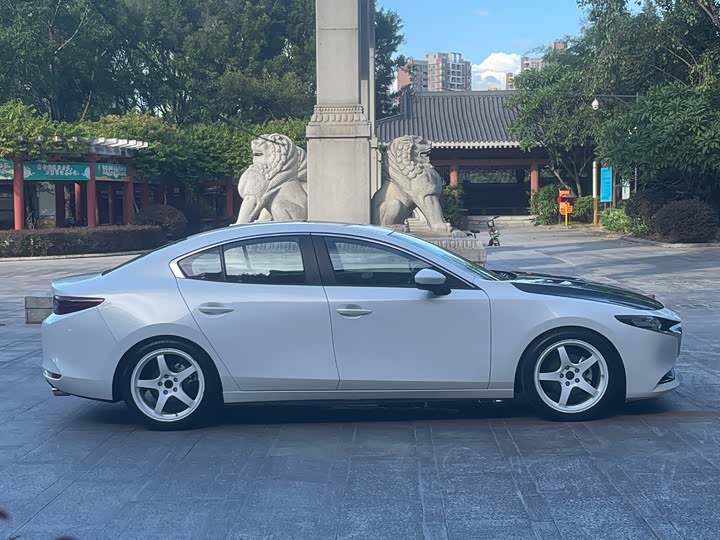 Фото 4 - Mazda 3 (Axela)