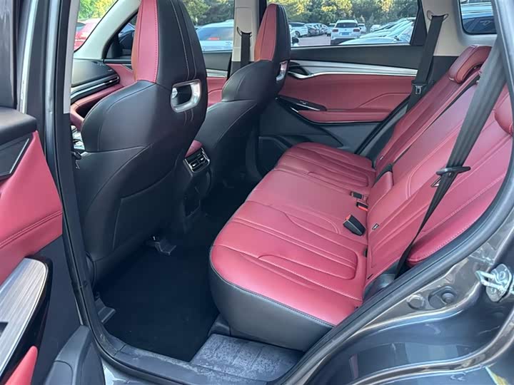 Фото 13 - Changan CS75 Plus