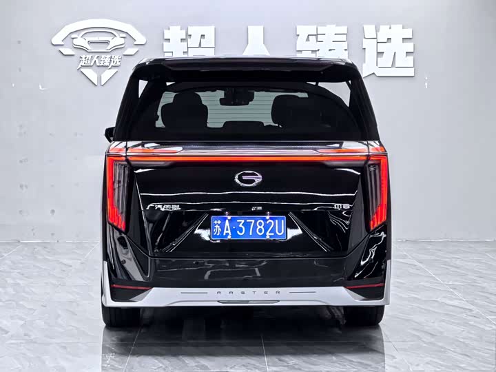 Фото 17 - GAC Trumpchi M8