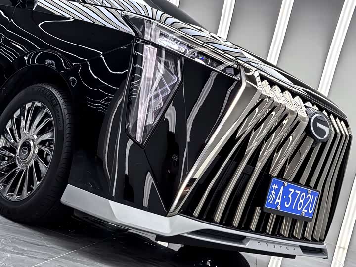 Фото 19 - GAC Trumpchi M8